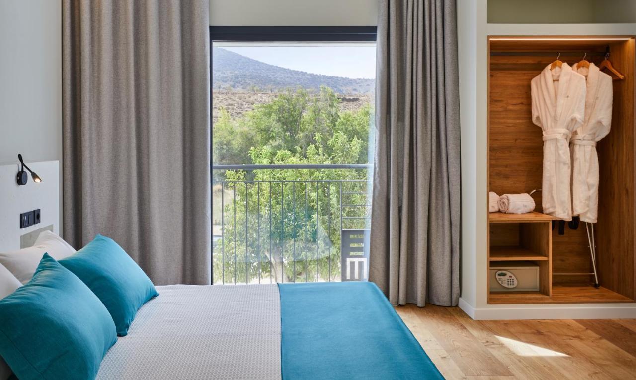 Boutique Molino De Enmedio Hotel Hueneja